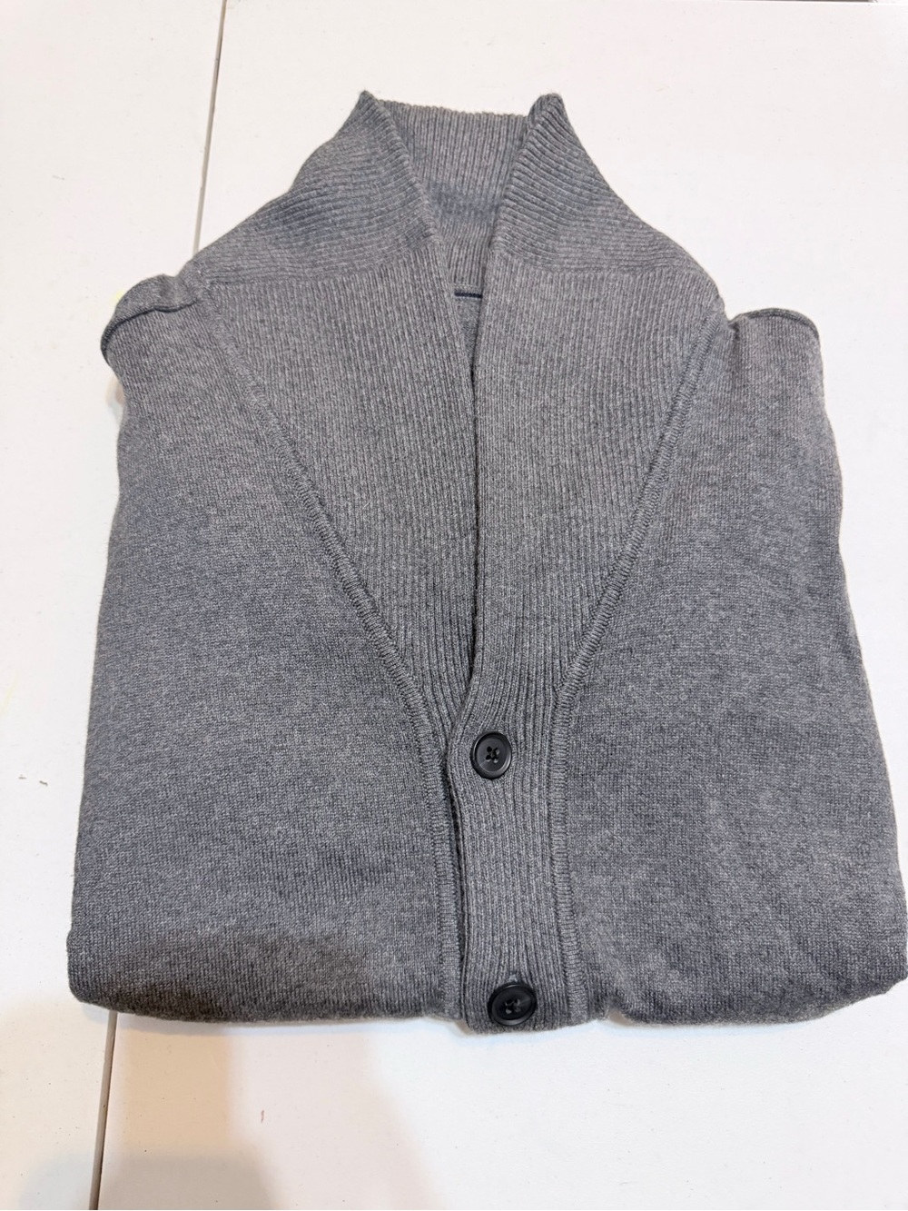 GAP Men's Shawl Collar Gray Cardigan
